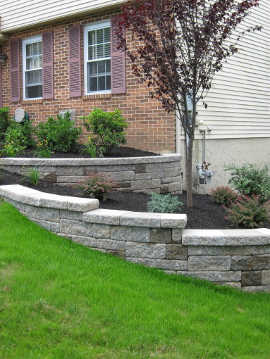 New Front Hillside Wall | Nickett Landscaping